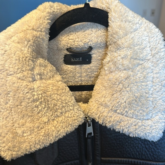 LIME (M) faux shearling coat in black and white - Picture 4 of 8